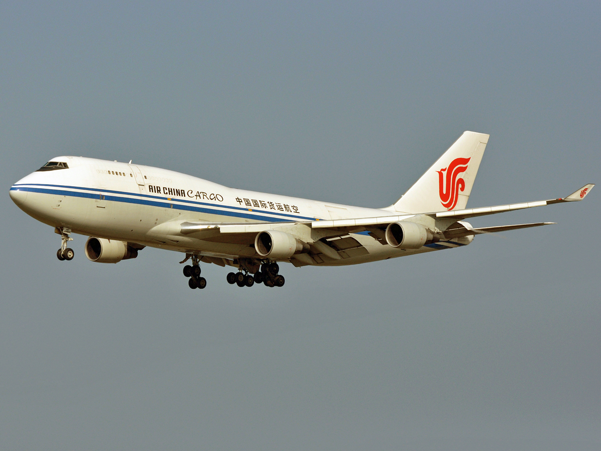 B-2460 (24348) 1990 Boeing 747-4J6(BCF)