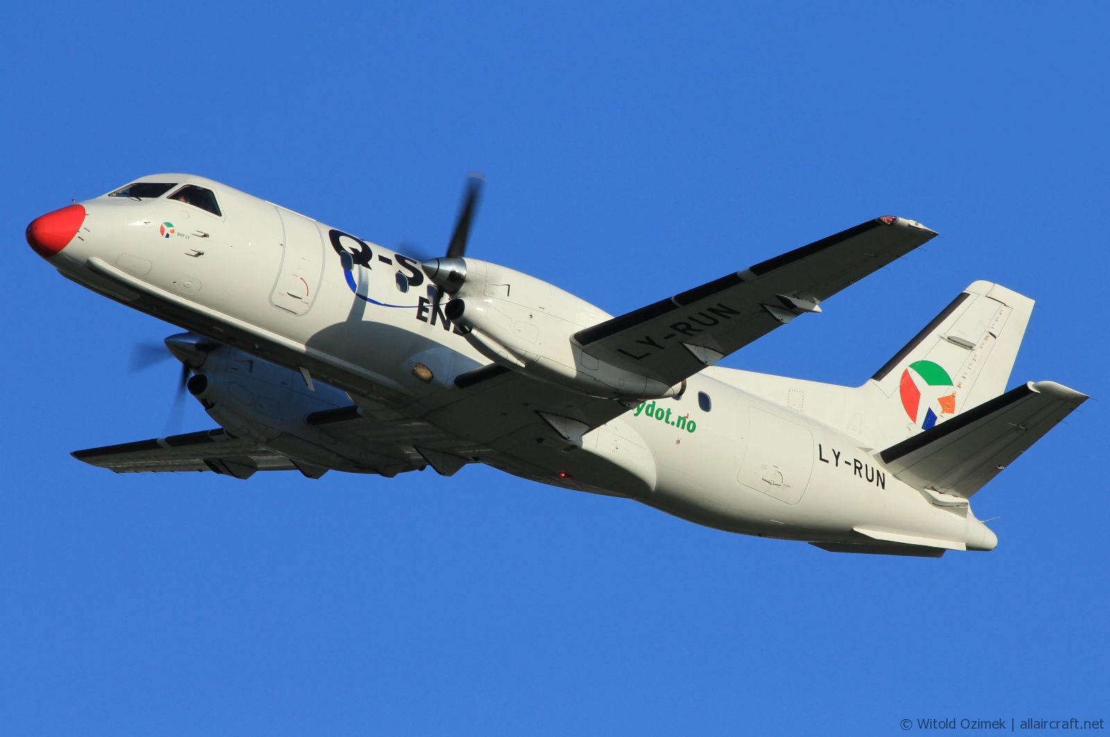 LY-RUN (340A-086) 1987 Saab 340A