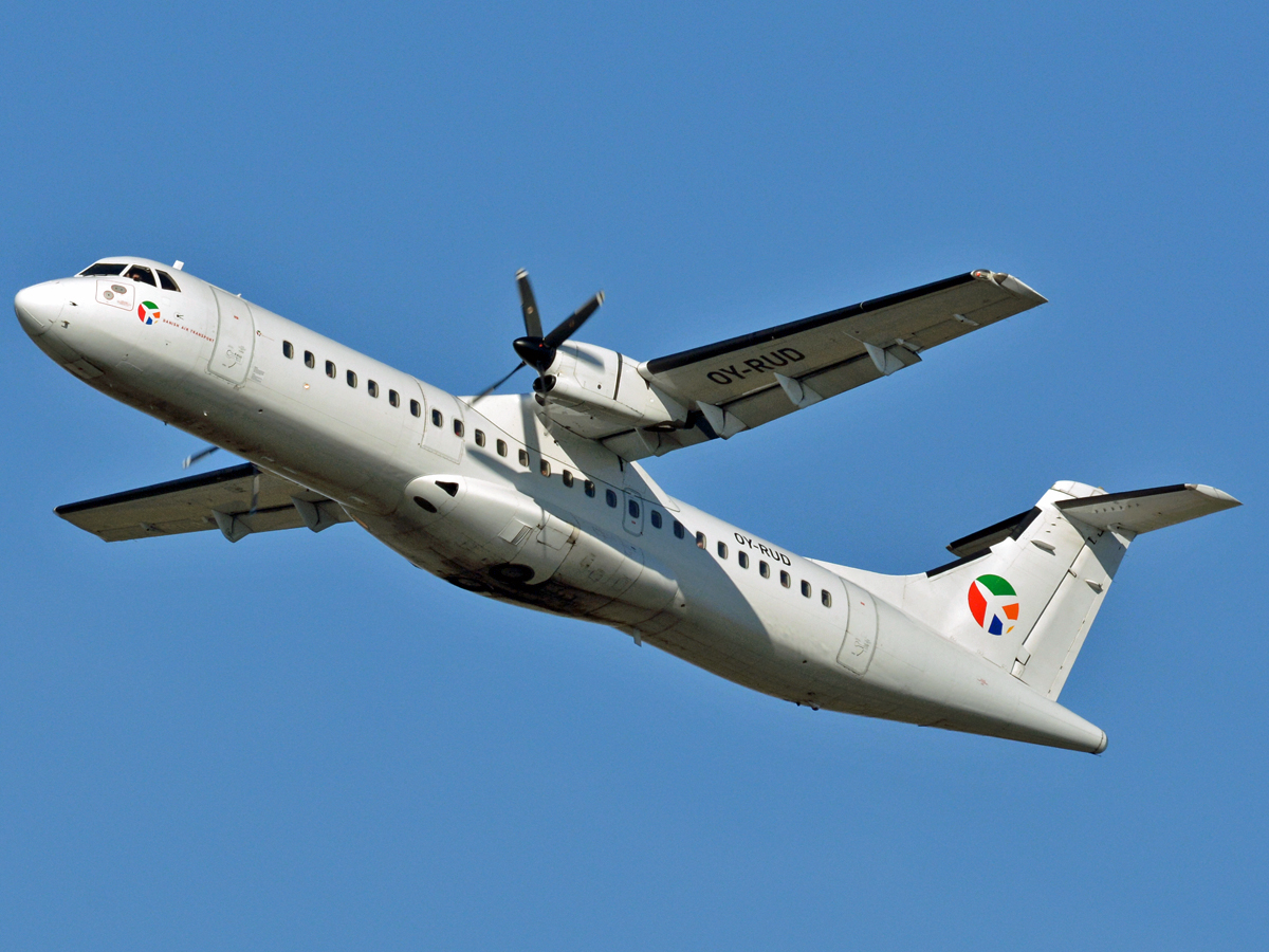 OY-RUD (162) 1990 ATR-72-201