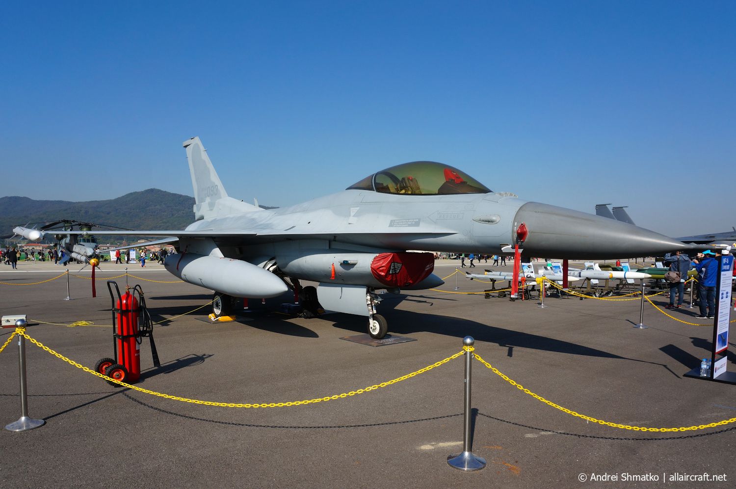 93-093 (KC-73) Samsung KF-16C Fighting Falcon