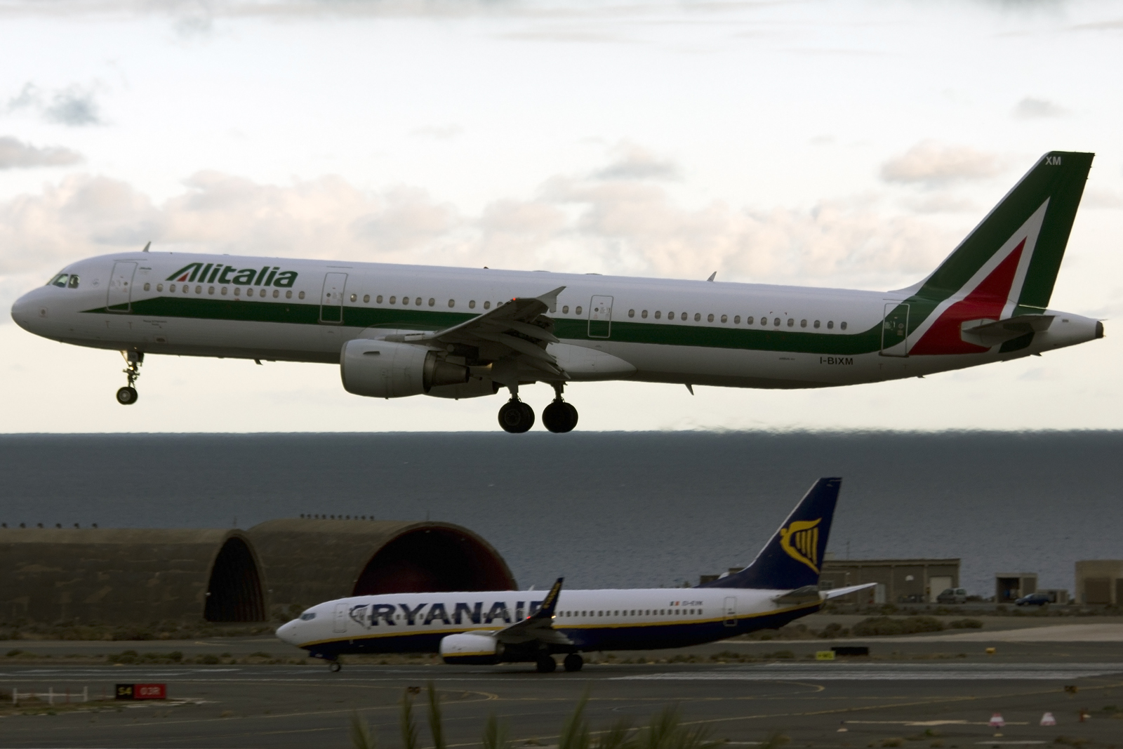 I-BIXM (514) 1996 Airbus A321-112