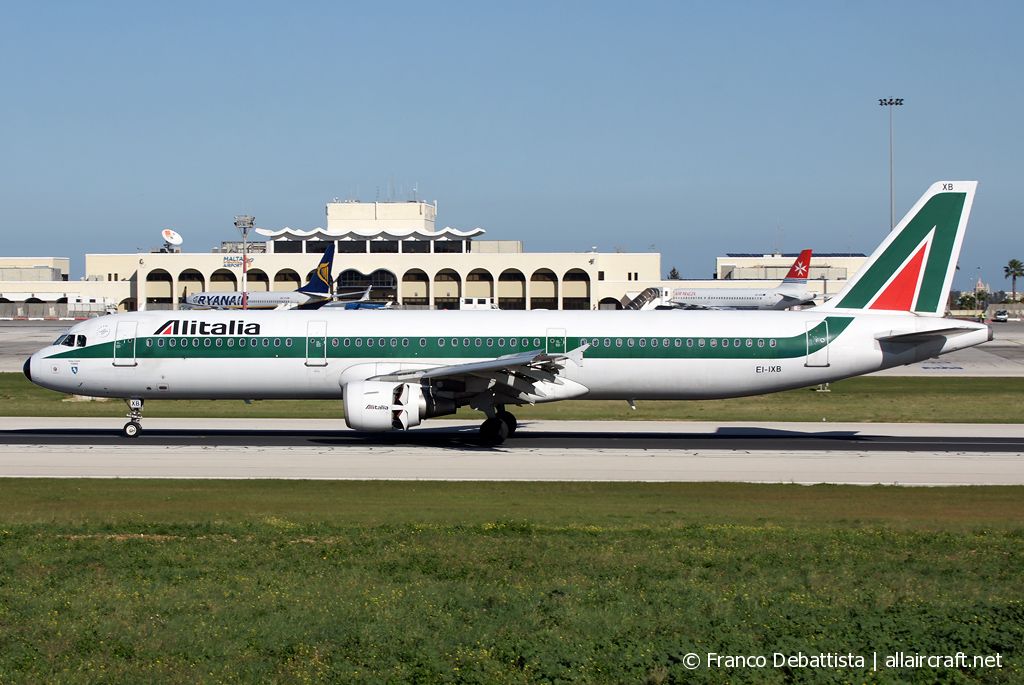 EI-IXB (524) 1995 Airbus A321-112