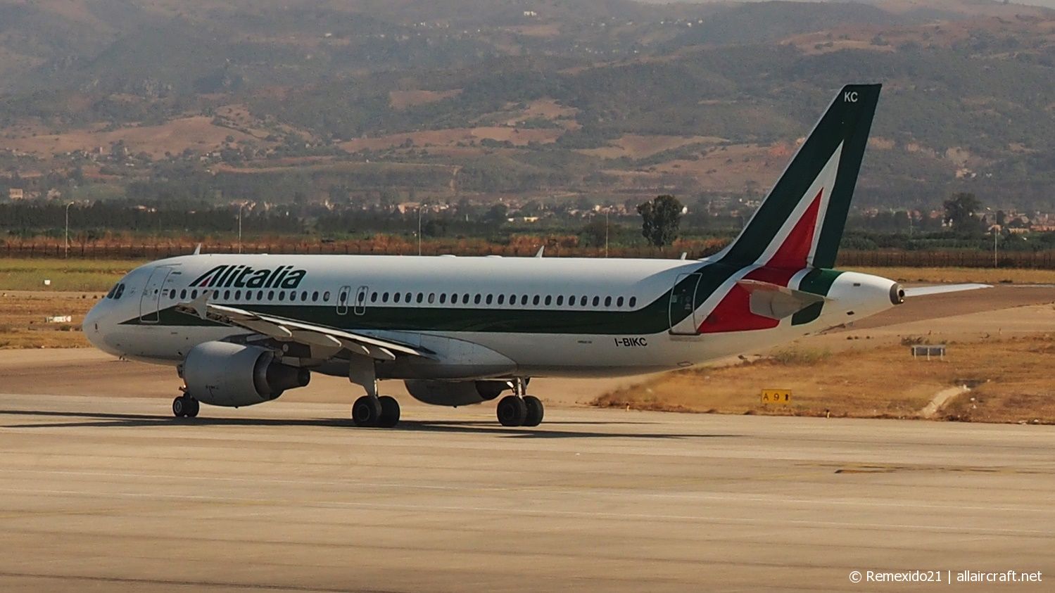 I-BIKC (1448) 2001 Airbus A320-214