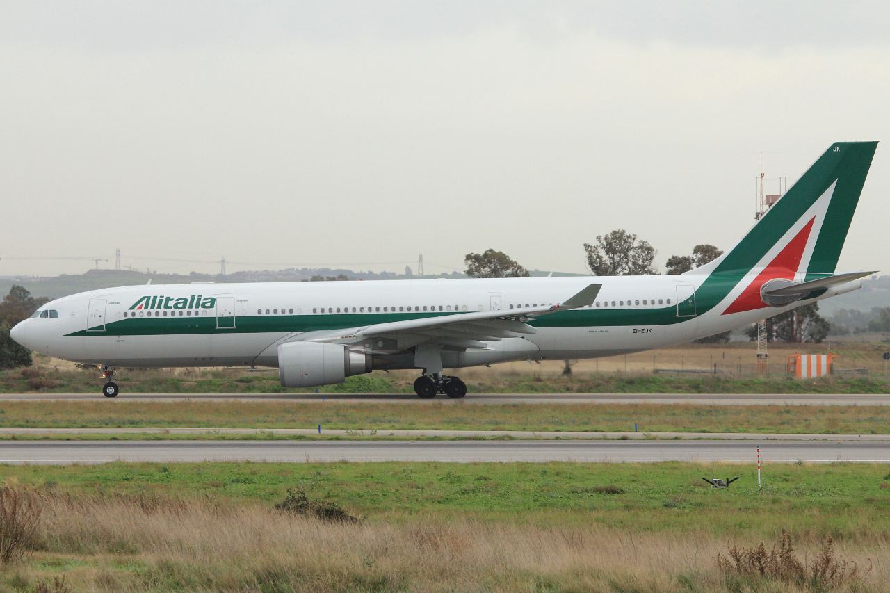 EI-EJK · Airbus A330-202 · (FCO / LIRF)