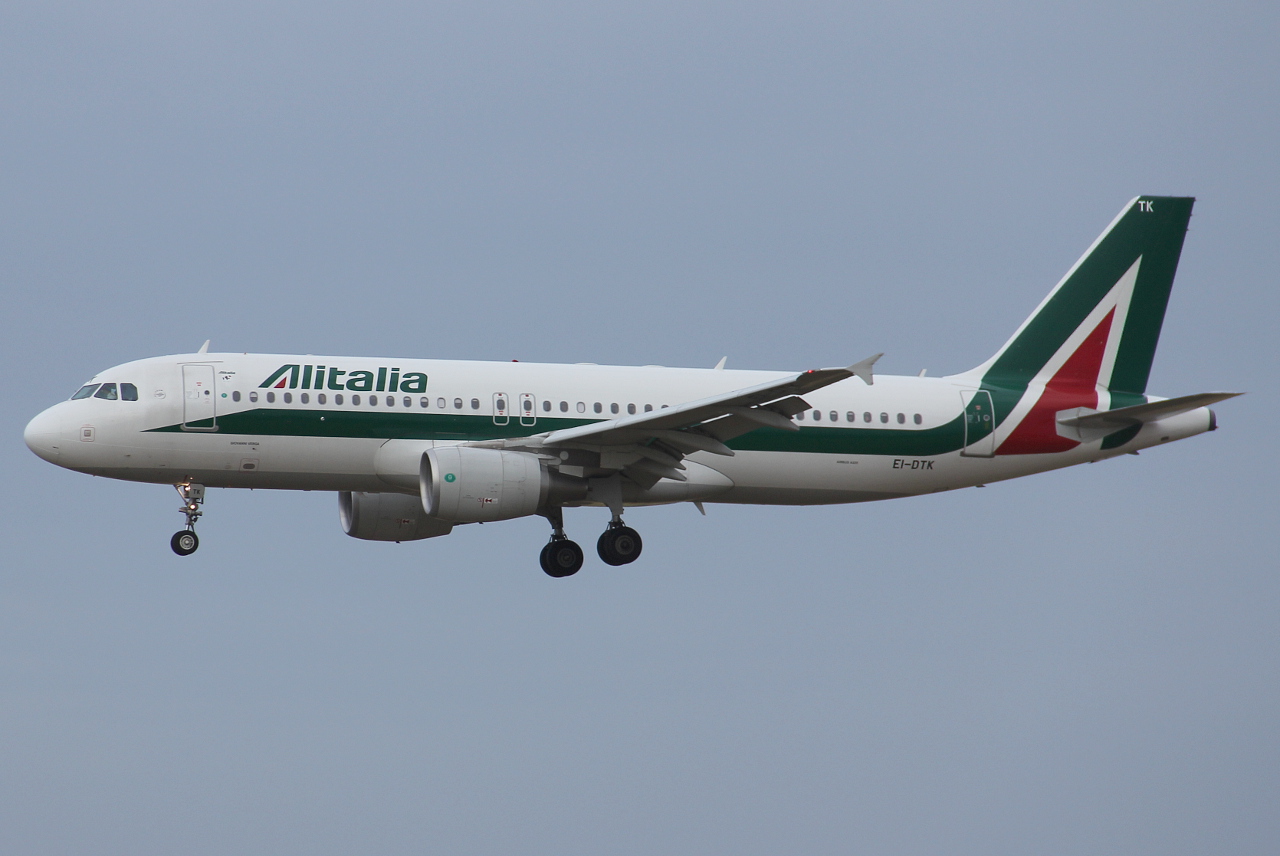EI-DTK (4075) 2009 Airbus A320-216
