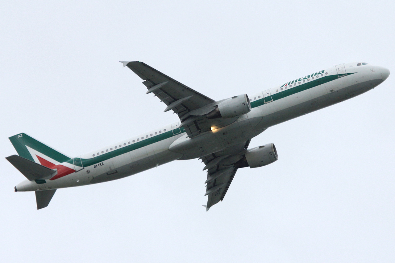 EI-IXZ (848) 1998 Airbus A321-112