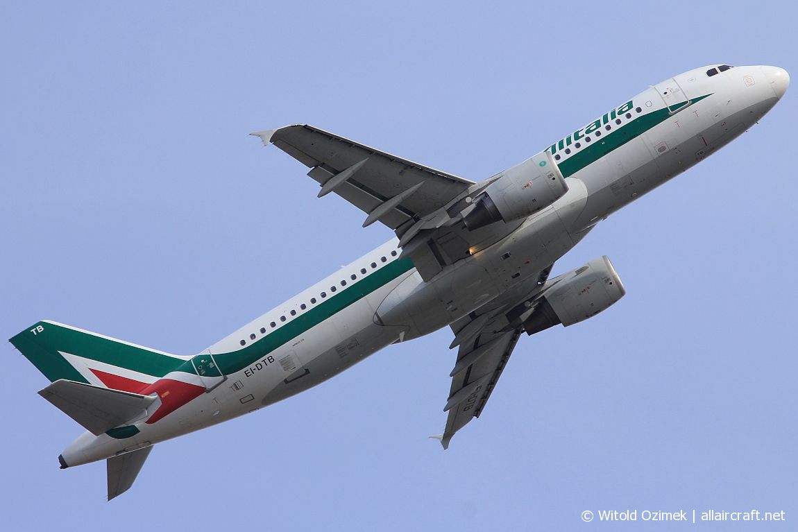 EI-DTB (3815) 2009 Airbus A320-216