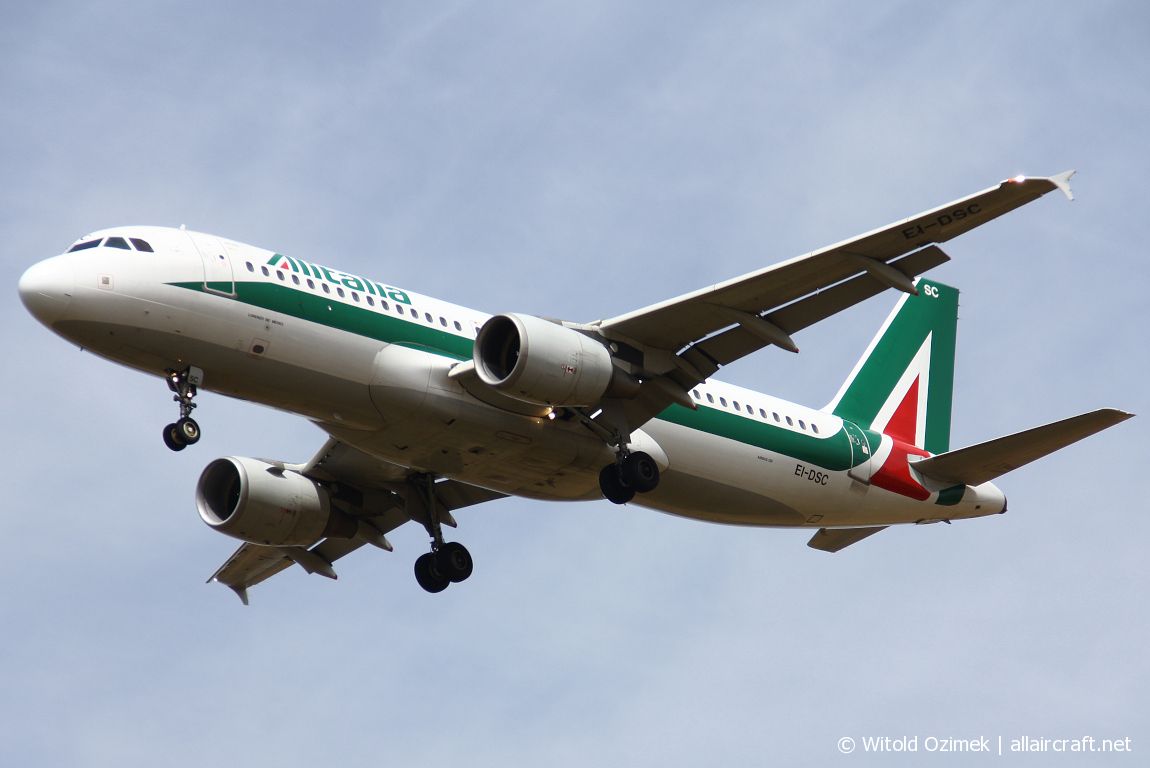 EI-DSC (2995) 2006 Airbus A320-216
