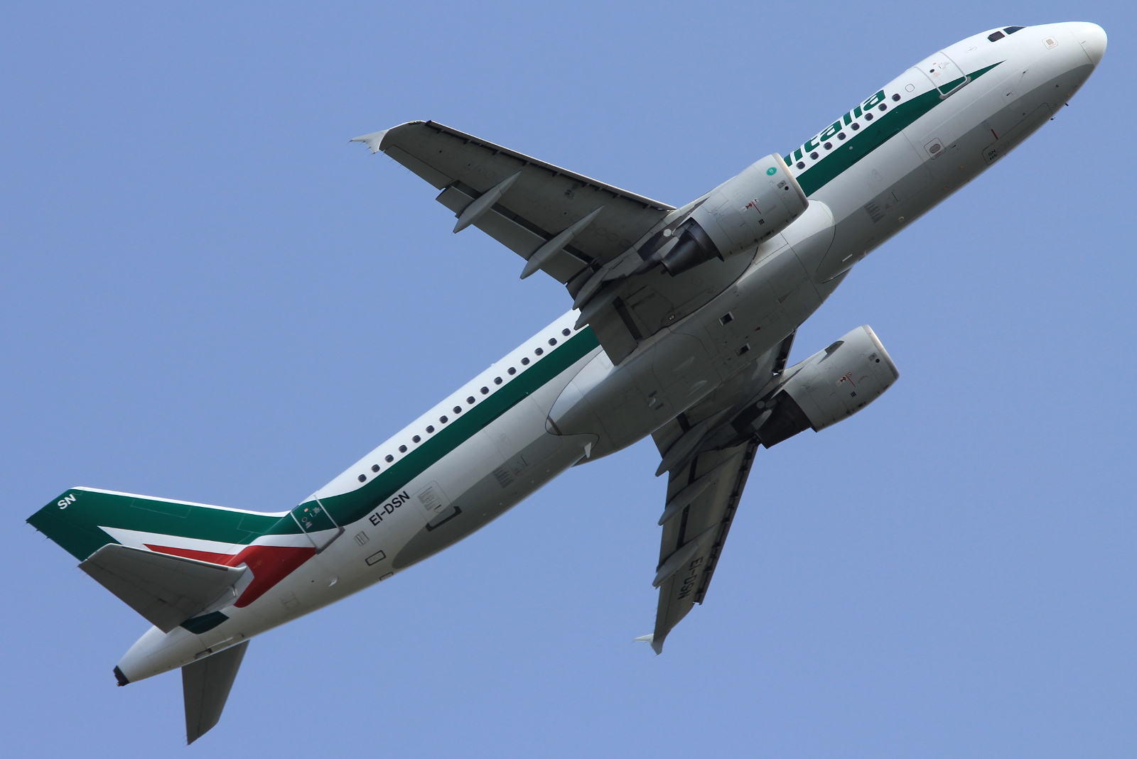 EI-DSN (3412) 2008 Airbus A320-216