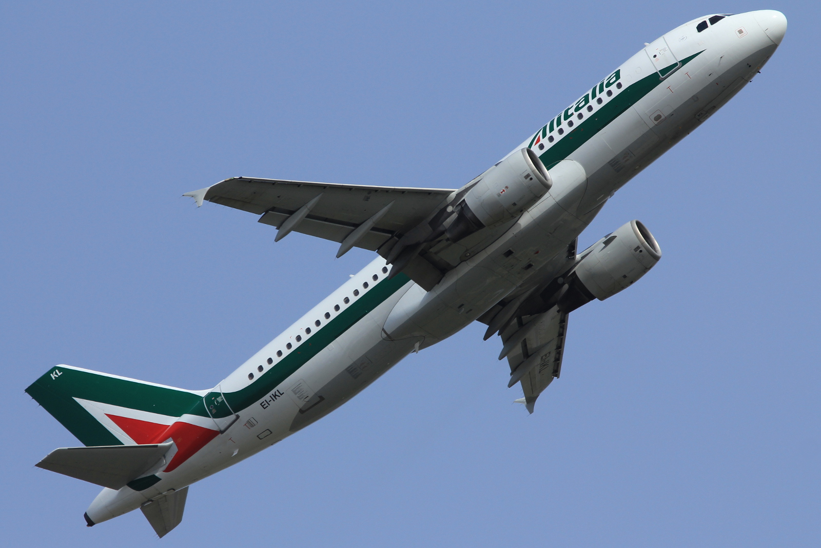 EI-IKL (1489) 2001 Airbus A320-214