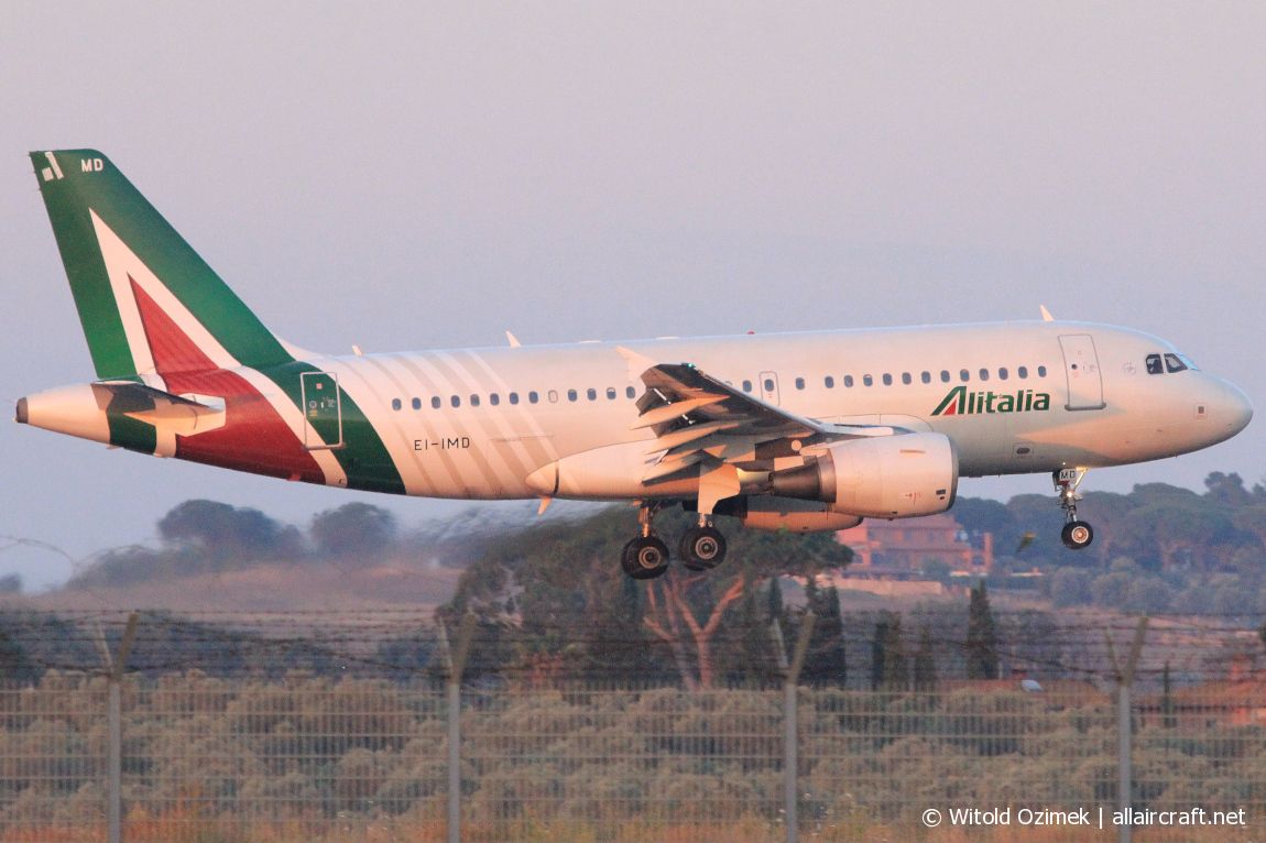 EI-IMD (2074) 2003 Airbus A319-112