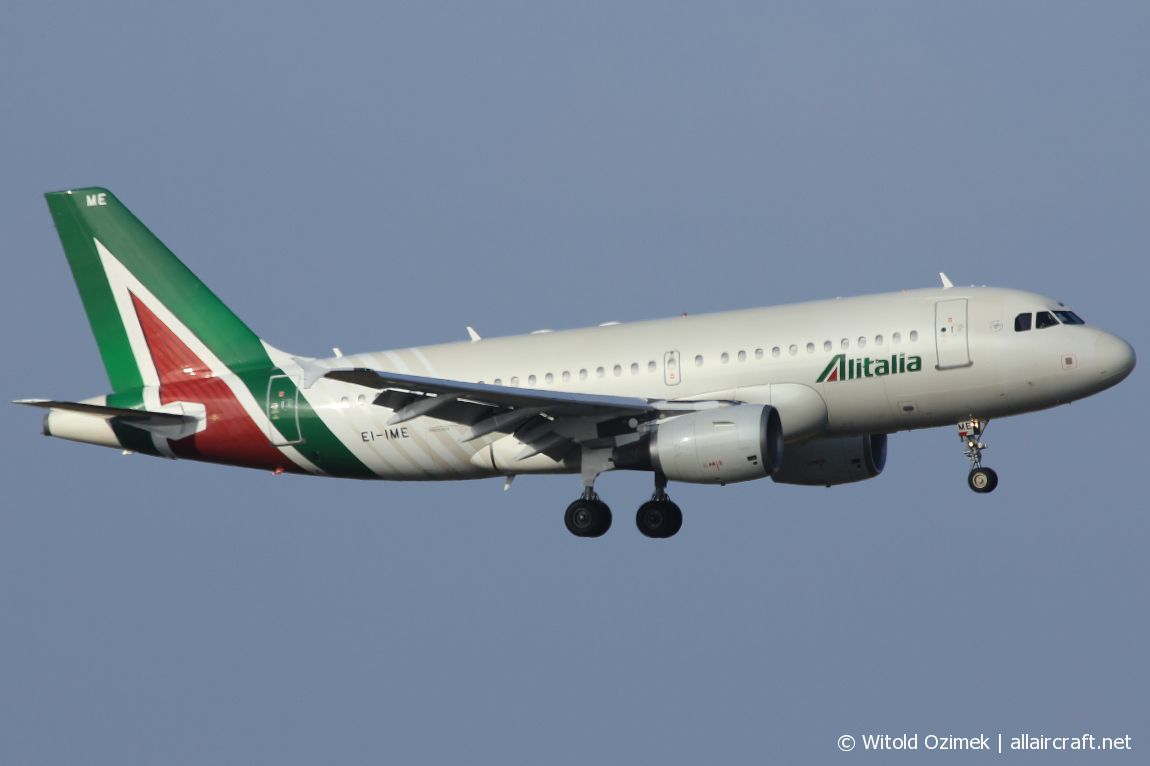 EI-IME (1740) 2002 Airbus A319-112