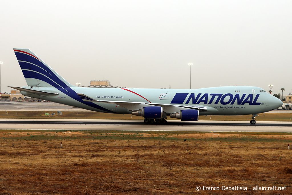 N537CA (33749) 2004 Boeing 747-446F