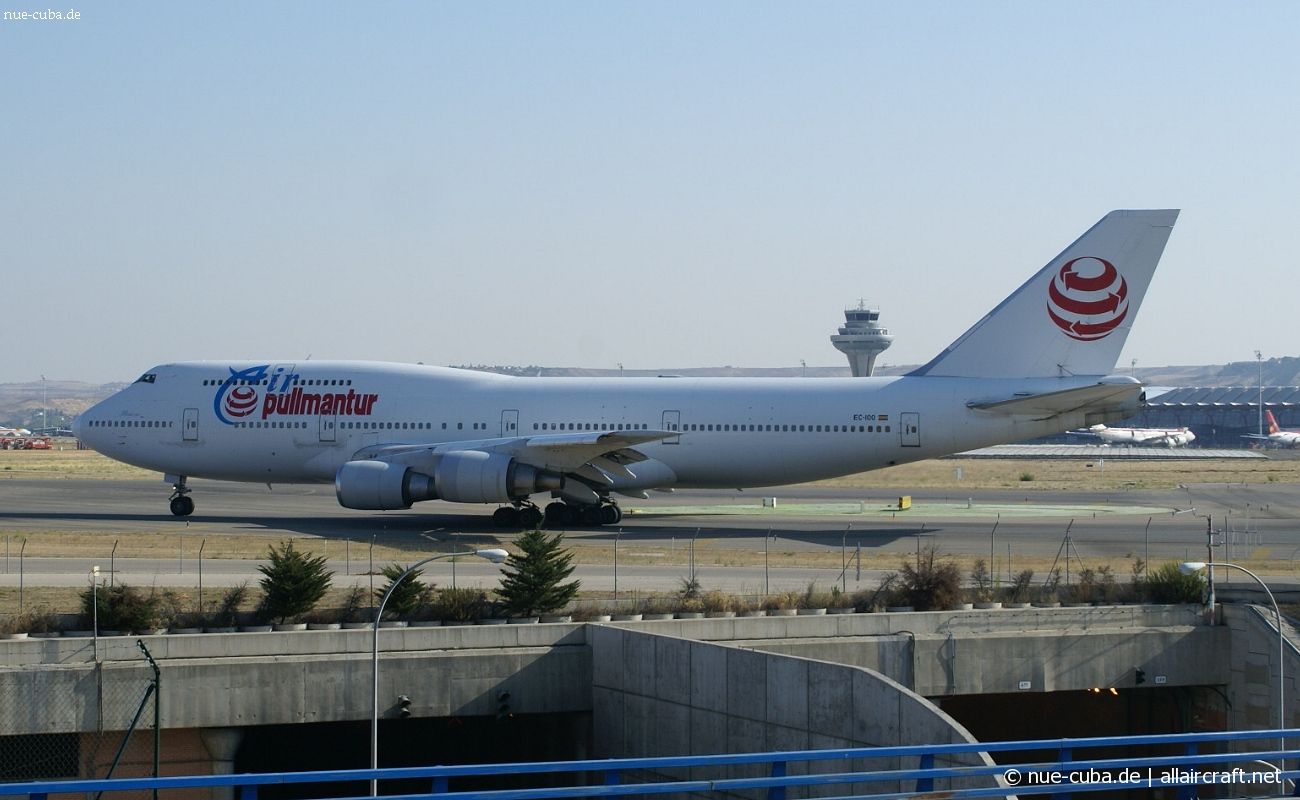 EC-IOO (24106) 1988 Boeing 747-341