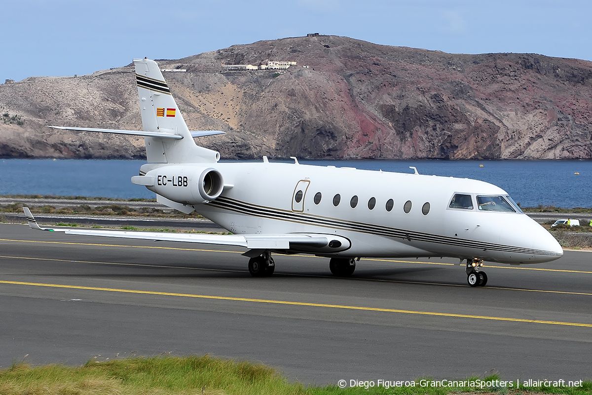 EC-LBB (222) 2009 Gulfstream G200