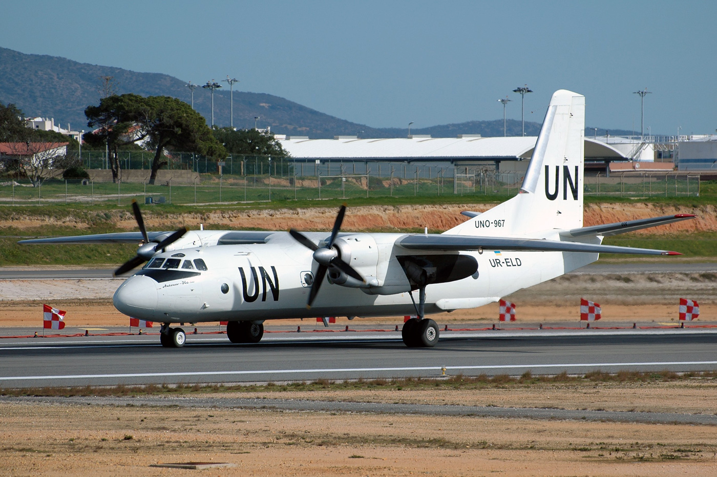 UR-ELD (57314010) 1985 Antonov An-26B