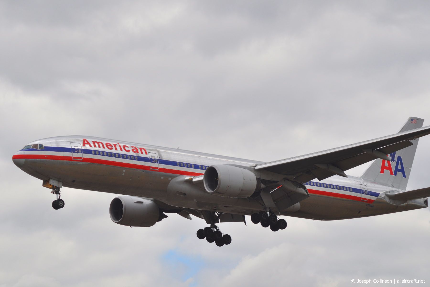 N770AN (29578) 1998 Boeing 777-223(ER)
