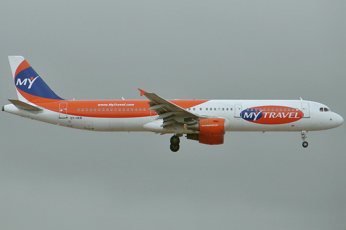 OY-VKB (1921) 2003 Airbus A321-211