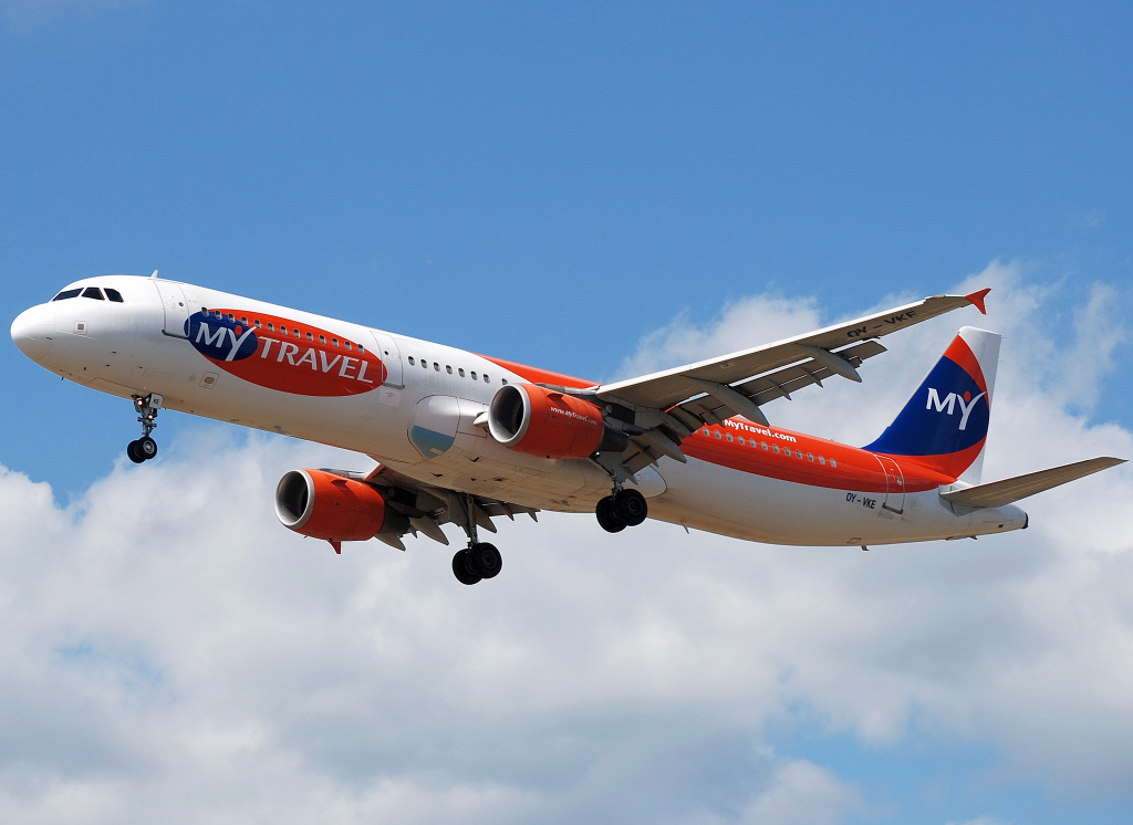 OY-VKE (1887) 2002 Airbus A321-211