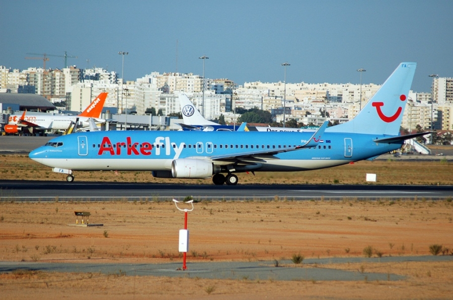 PH-TFA (35100) 2007 Boeing 737-8K5(WL)