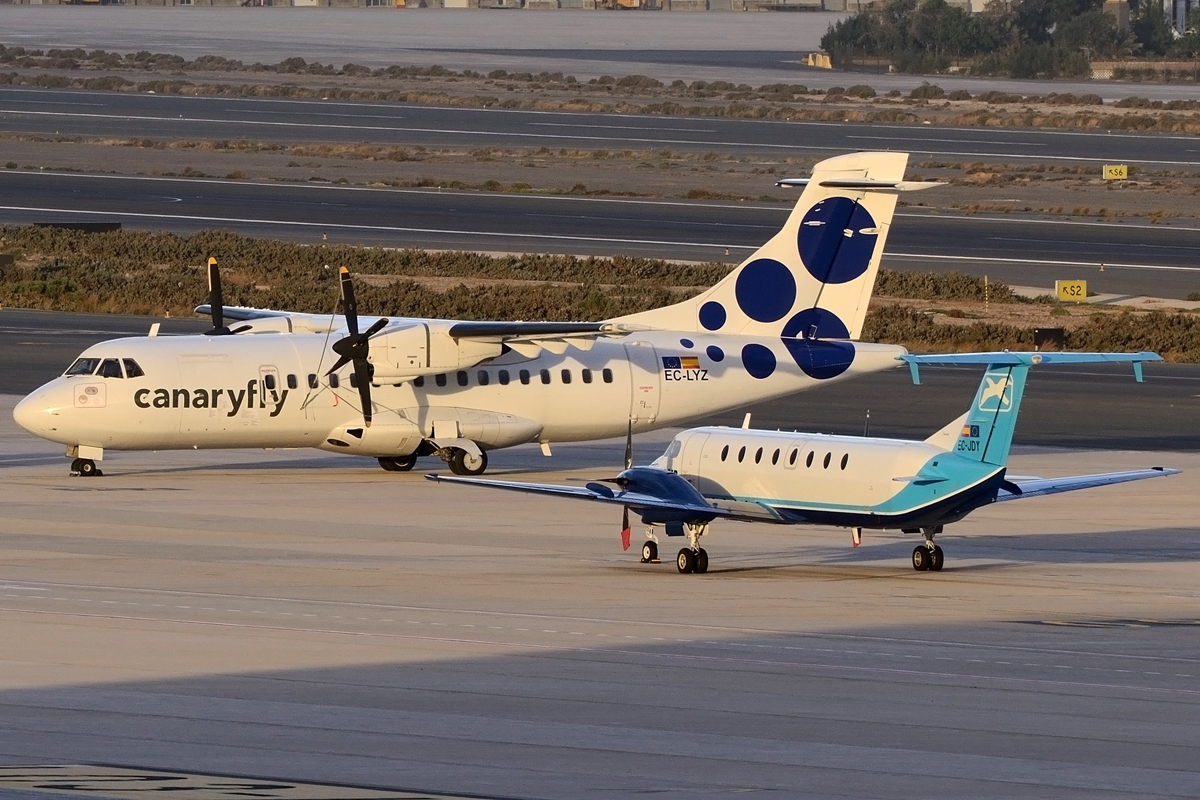 EC-LYZ (226) 1990 ATR-42-300