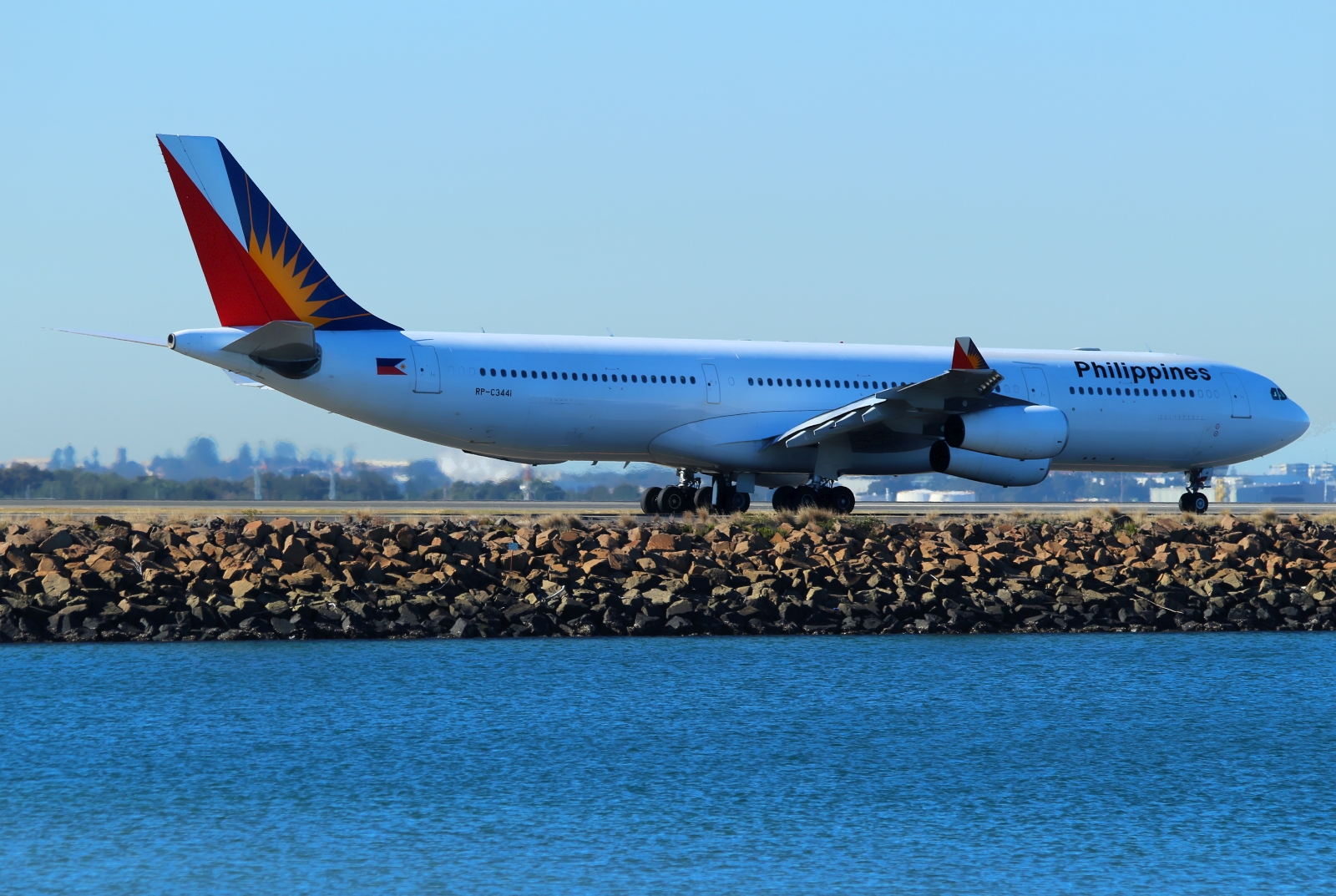 RP-C3441 (474) 2002 Airbus A340-313