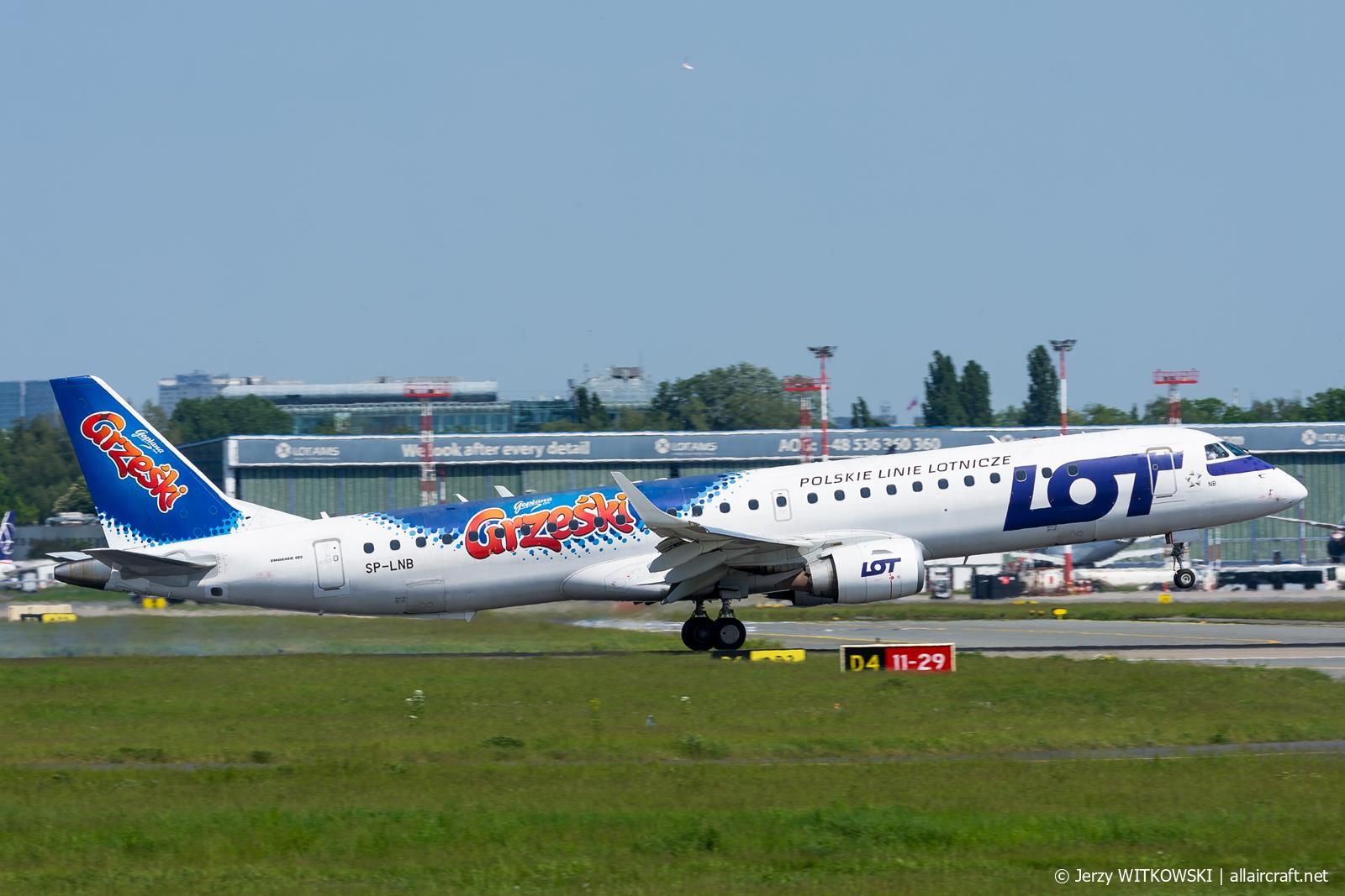 SP-LNB · Embraer 190-200LR · (WAW / EPWA)