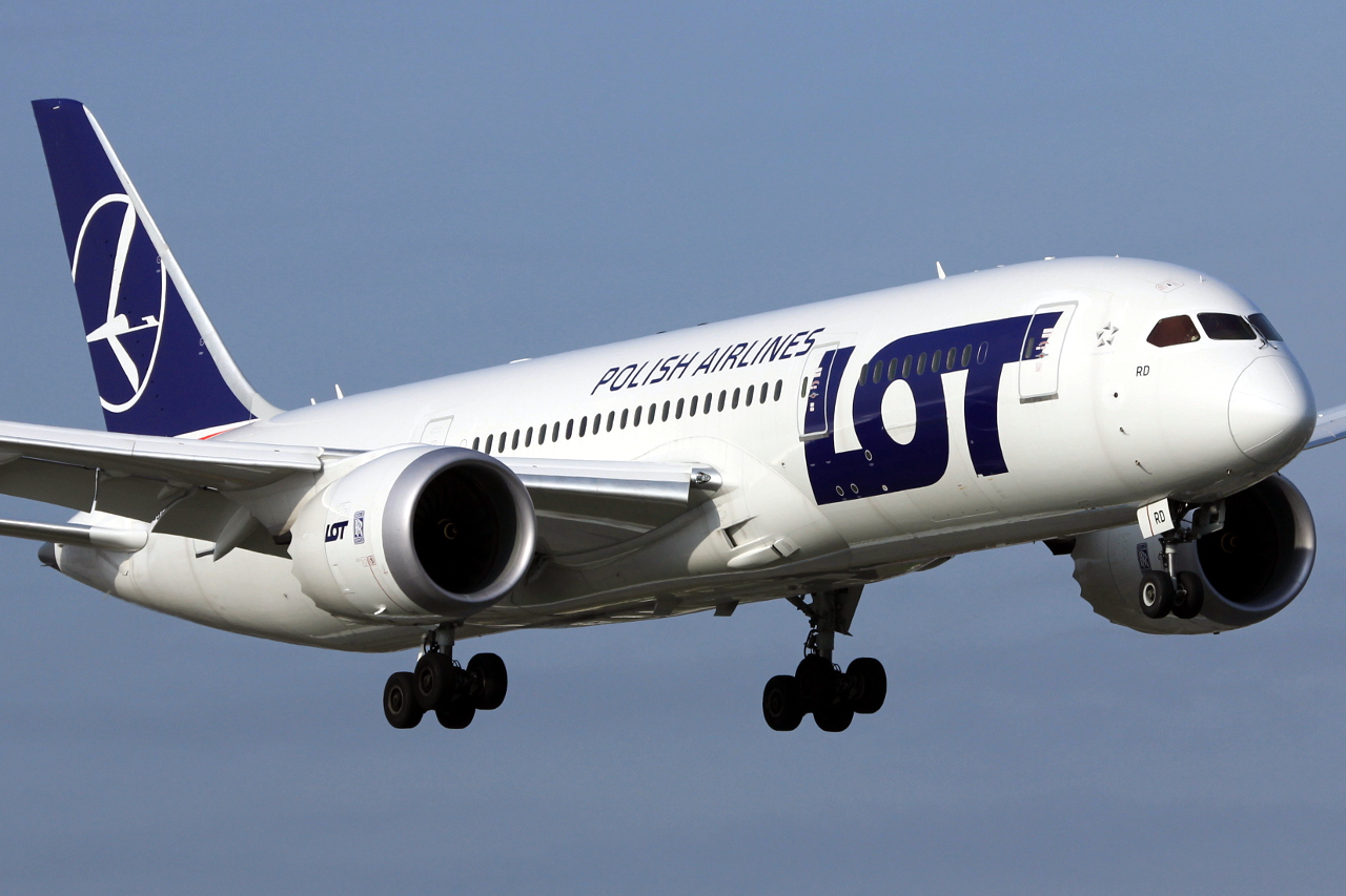 SP-LRD (35941) 2013 Boeing 787-8 Dreamliner