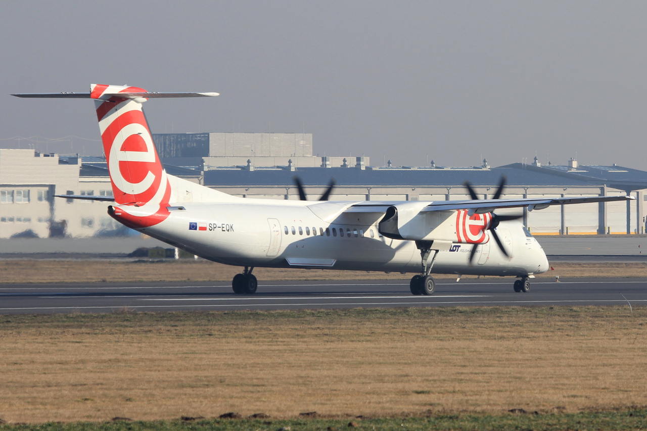 SP-EQK (4443) 2013 Bombardier Dash 8-Q402