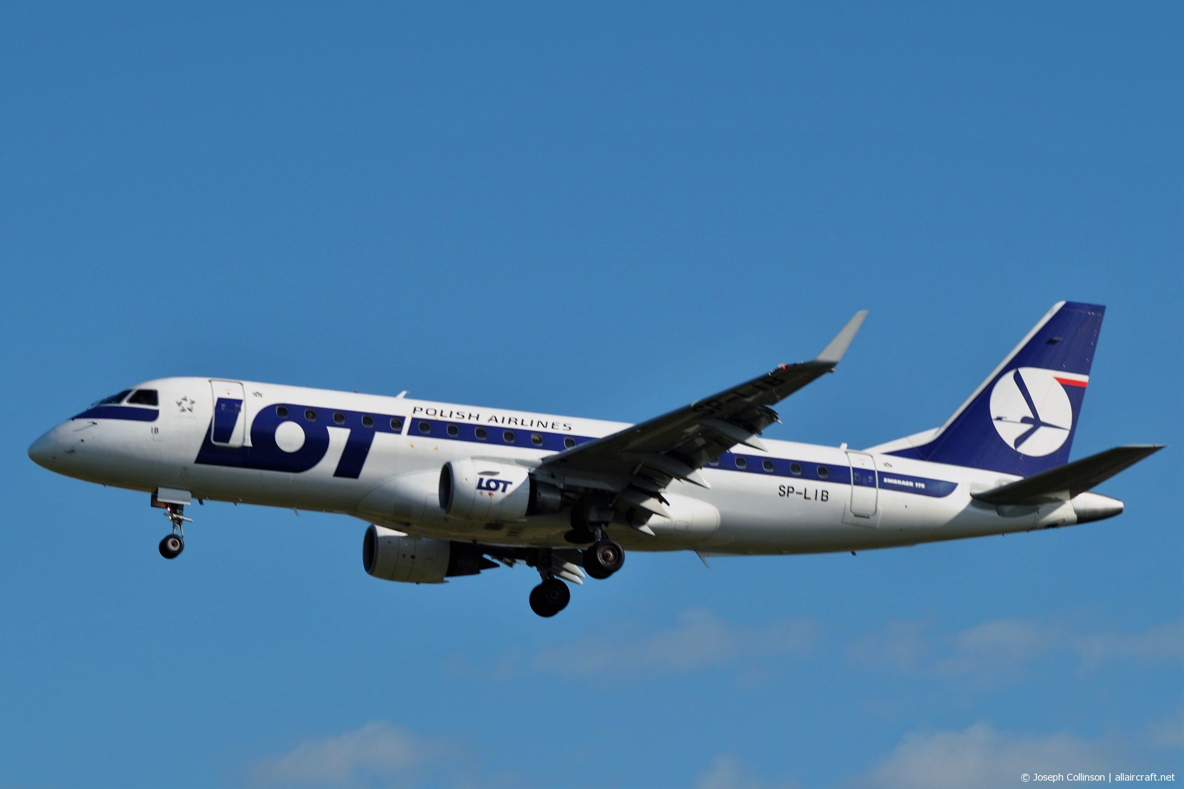 SP-LIB (17000132) Embraer 170-200STD