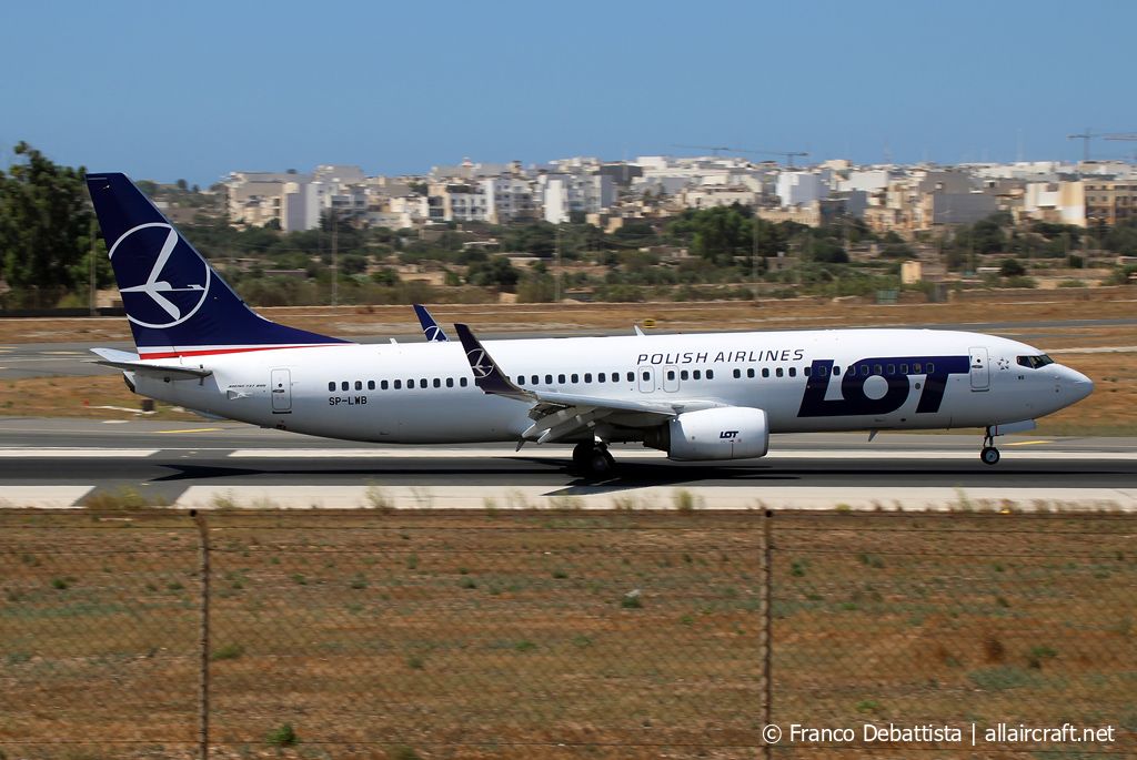 SP-LWB (32800) 2005 Boeing 737-89P(WL)