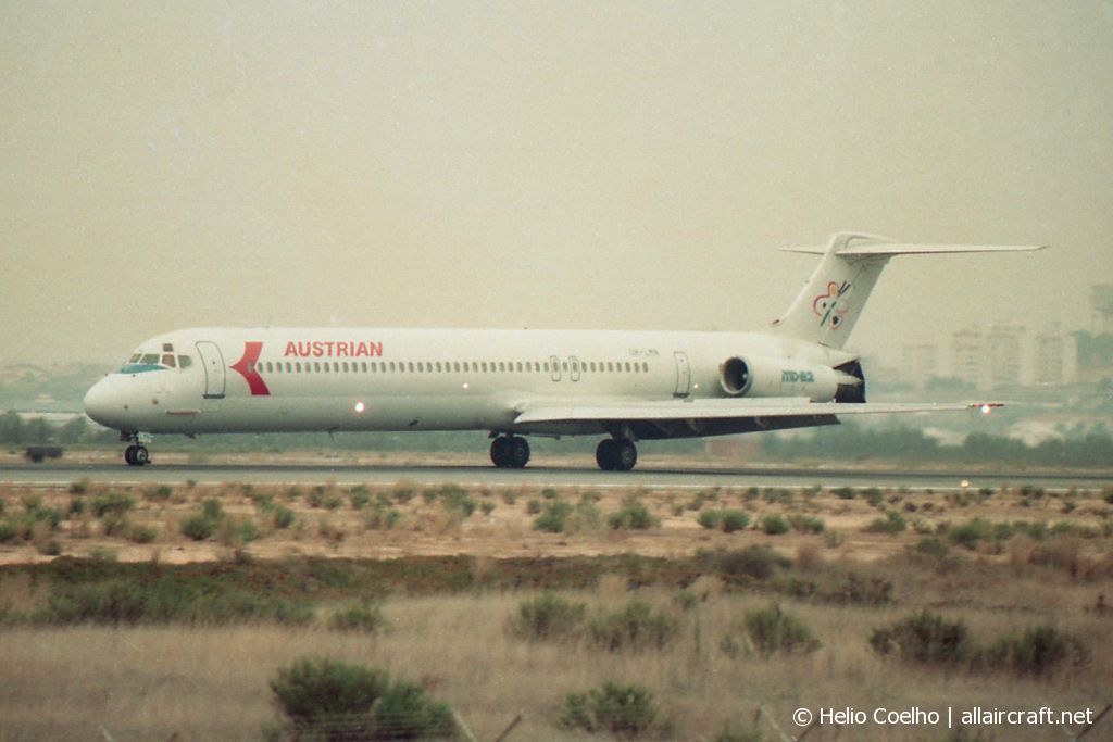 OH-LMN (cn 49150) McDonnell Douglas MD-82