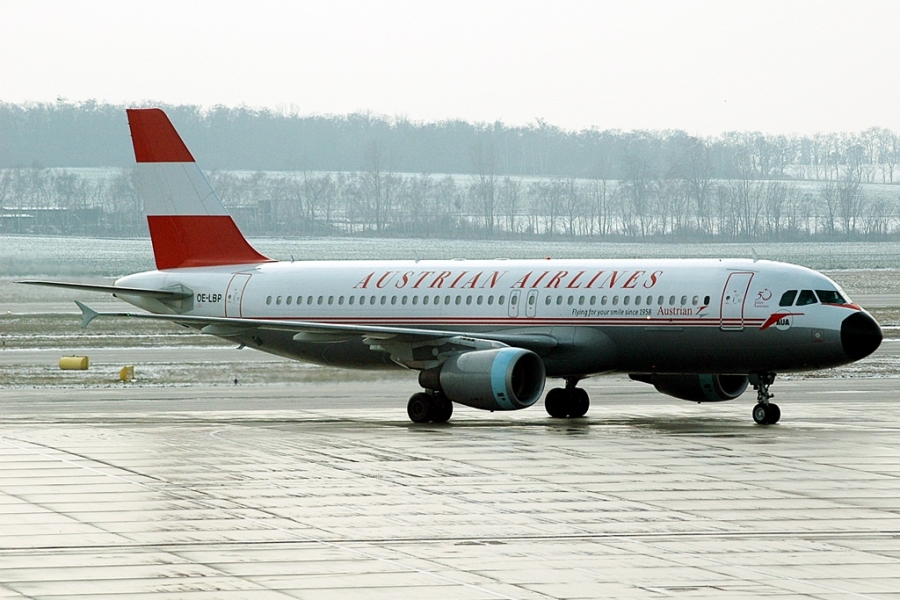 OE-LBP, (cn 797), Airbus A320-214