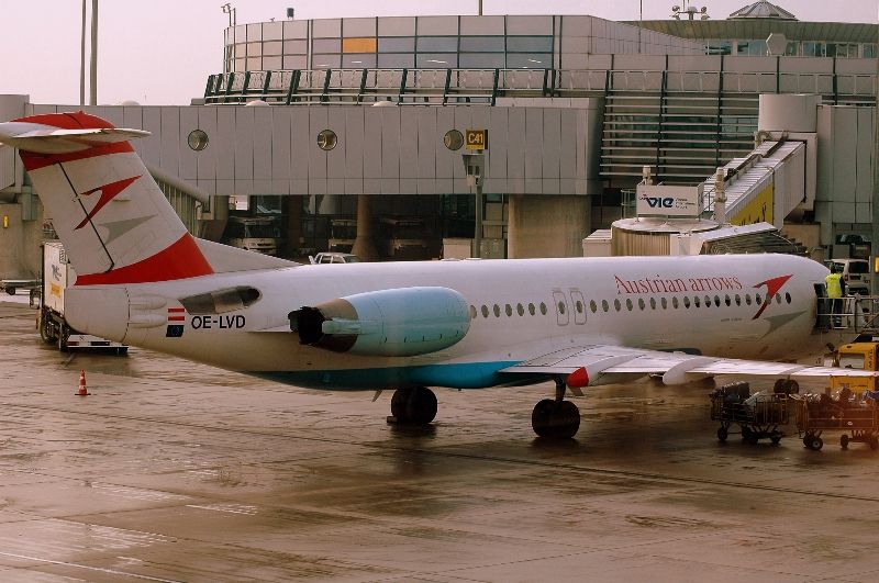 OE-LVD (cn 11515) Fokker 100