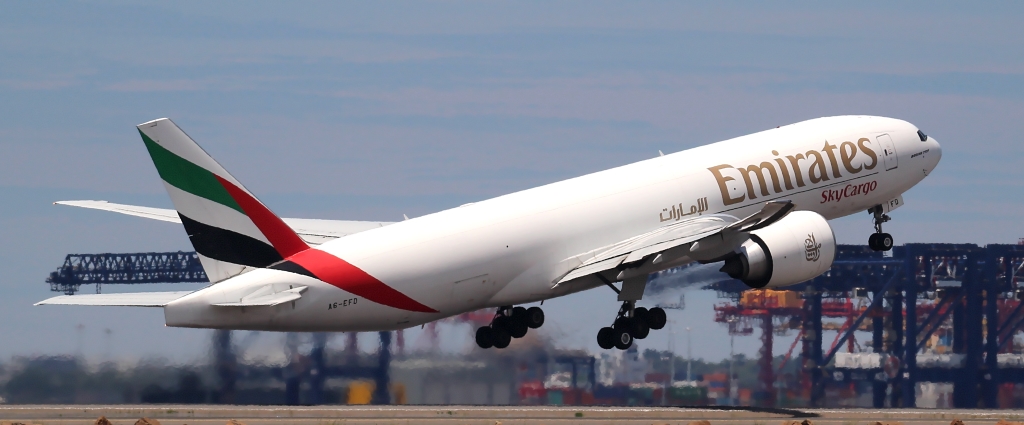 A6-EFD (035606) Boeing 777-F1H