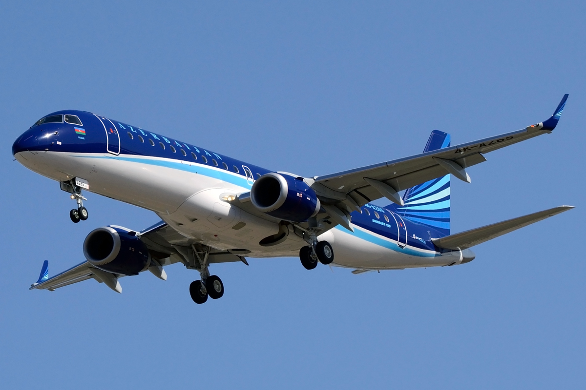 4K-AZ65 (cn 19000630) Embraer 190-100IGW