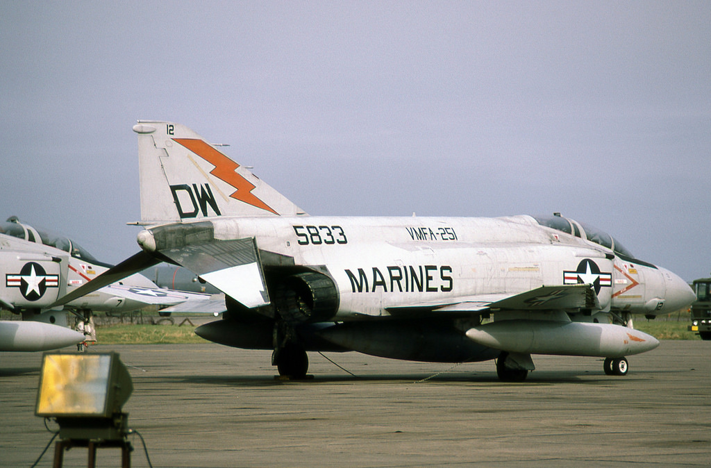 155833 / DW-12 (3164) McDonnell Douglas F-4S Phantom
