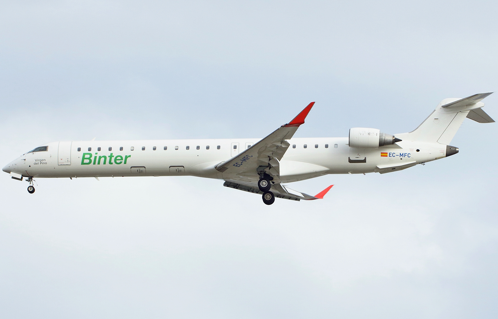 EC-MFC (cn 15065) Bombardier CRJ-900