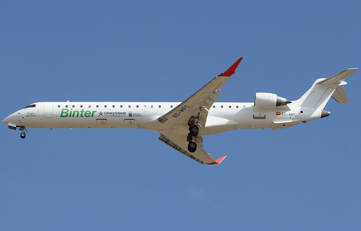 EC-MFC (cn 15065) Bombardier CRJ-900