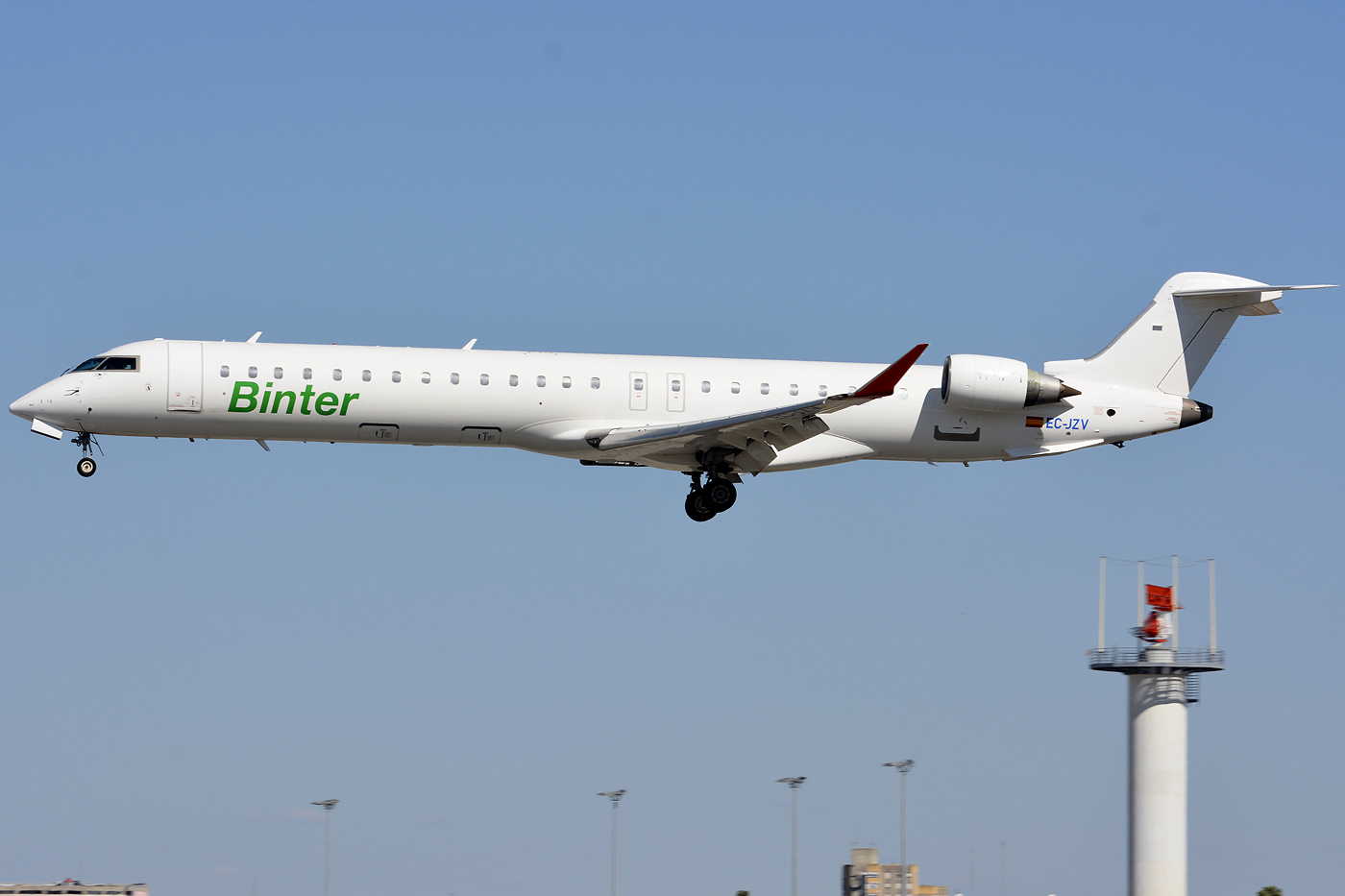 EC-JZV (cn 15117) Bombardier CRJ900ER