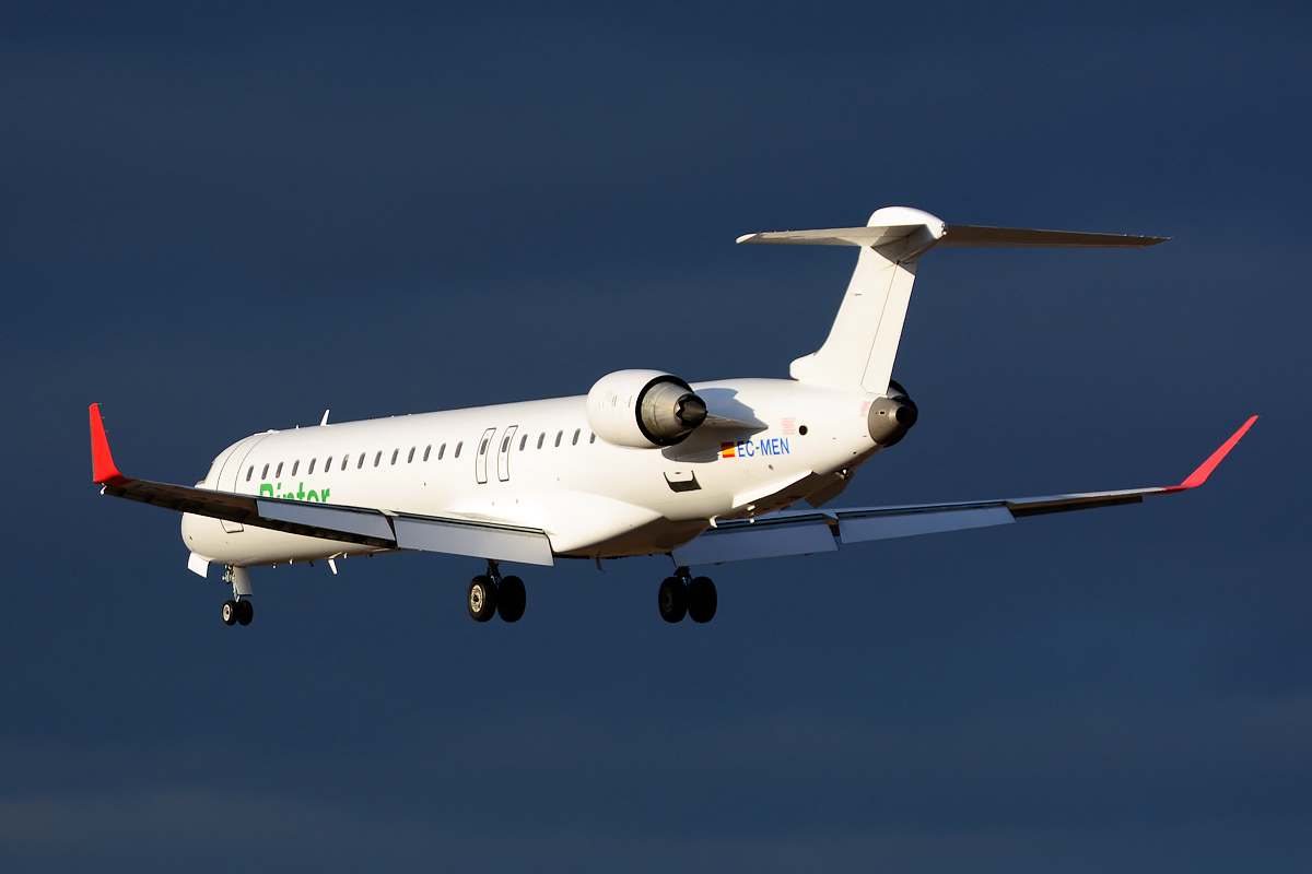 EC-MEN (cn 15063) Bombardier CRJ900ER