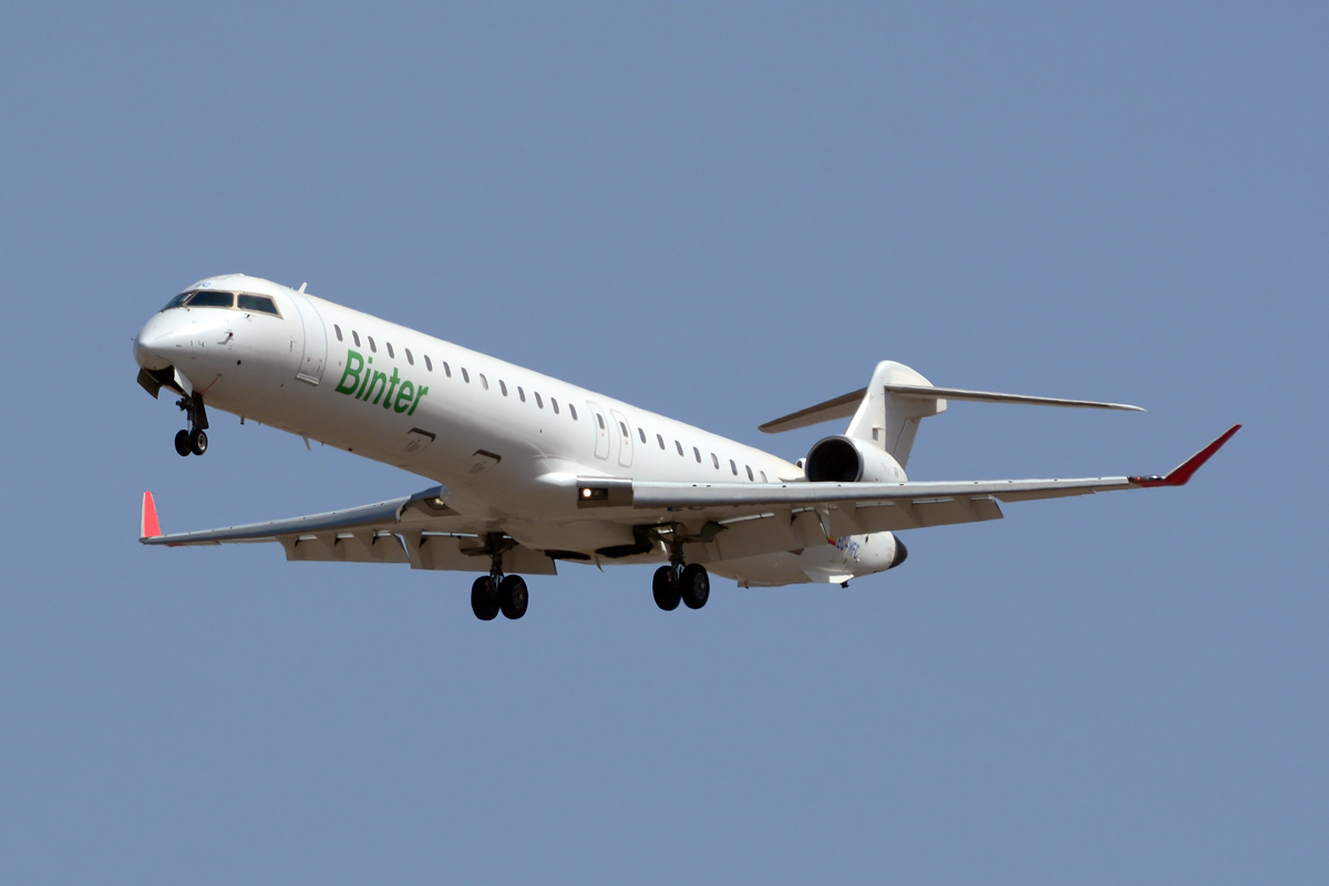 EC-MFC (cn 15065) Bombardier CRJ-900