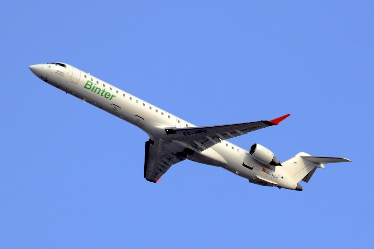 EC-MFC (cn 15065) Bombardier CRJ-900