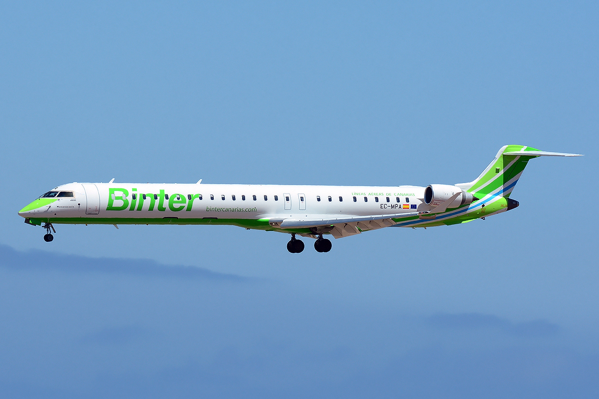 EC-MPA (cn 19054) Bombardier CRJ-1000