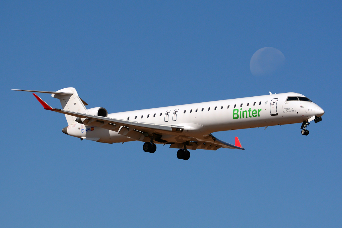 EC-MEN (cn 15063) Bombardier CRJ900ER
