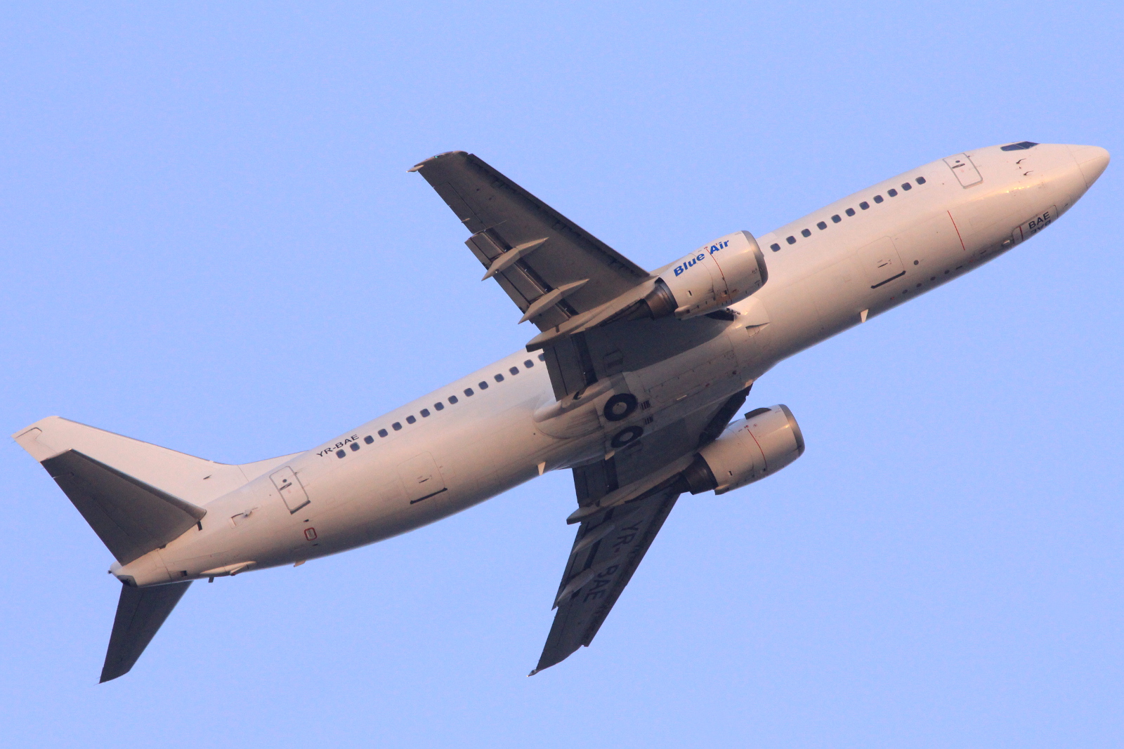 YR-BAE, (cn 28723), Boeing 737-4Y0