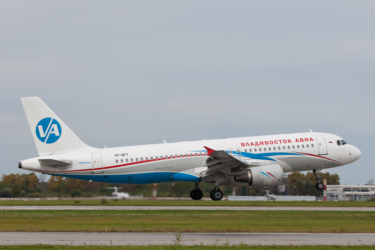 VP-BFY, (cn 714), Airbus A320-214