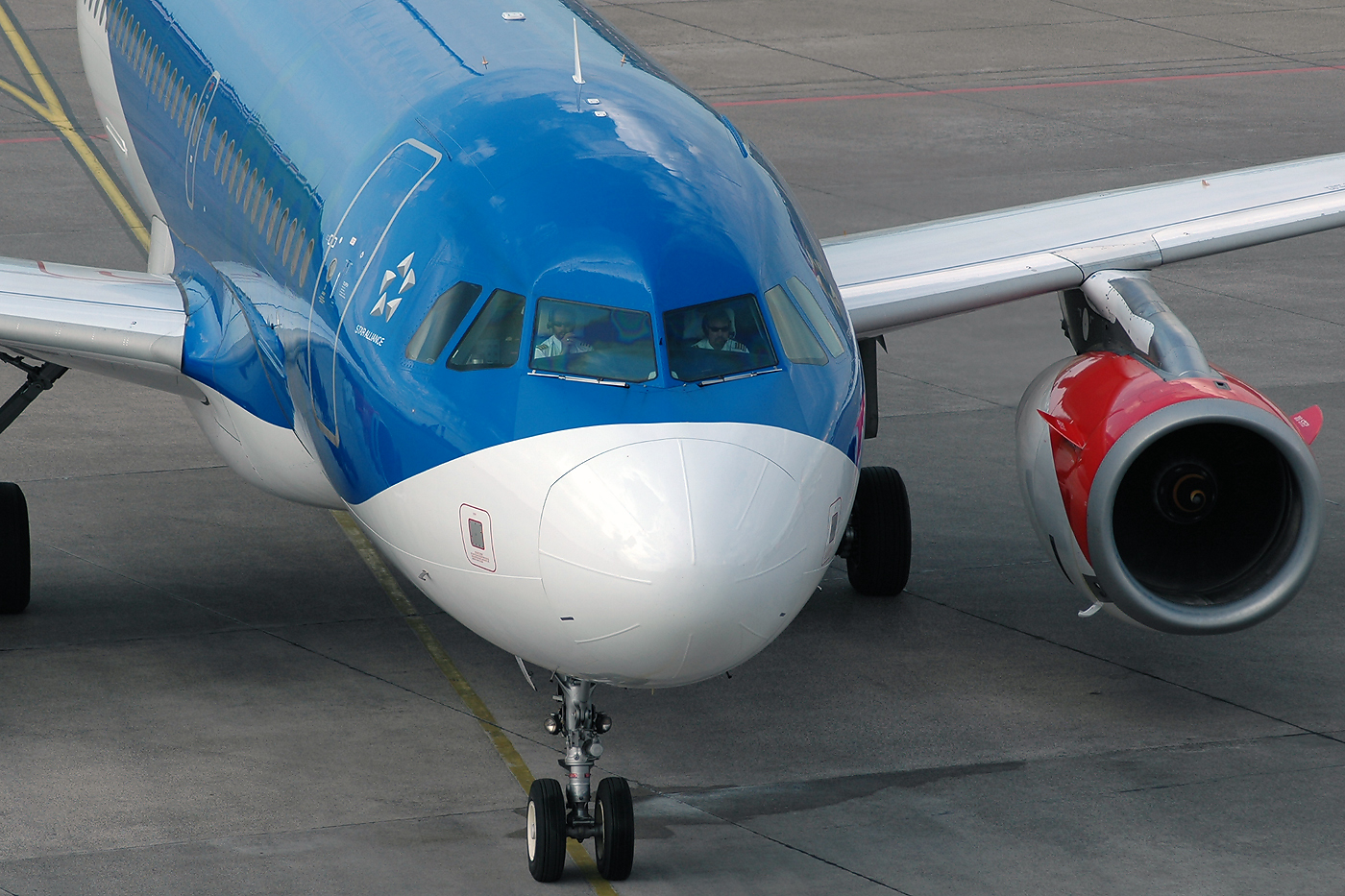 G-DBCI (2720) 2006 Airbus A319-132