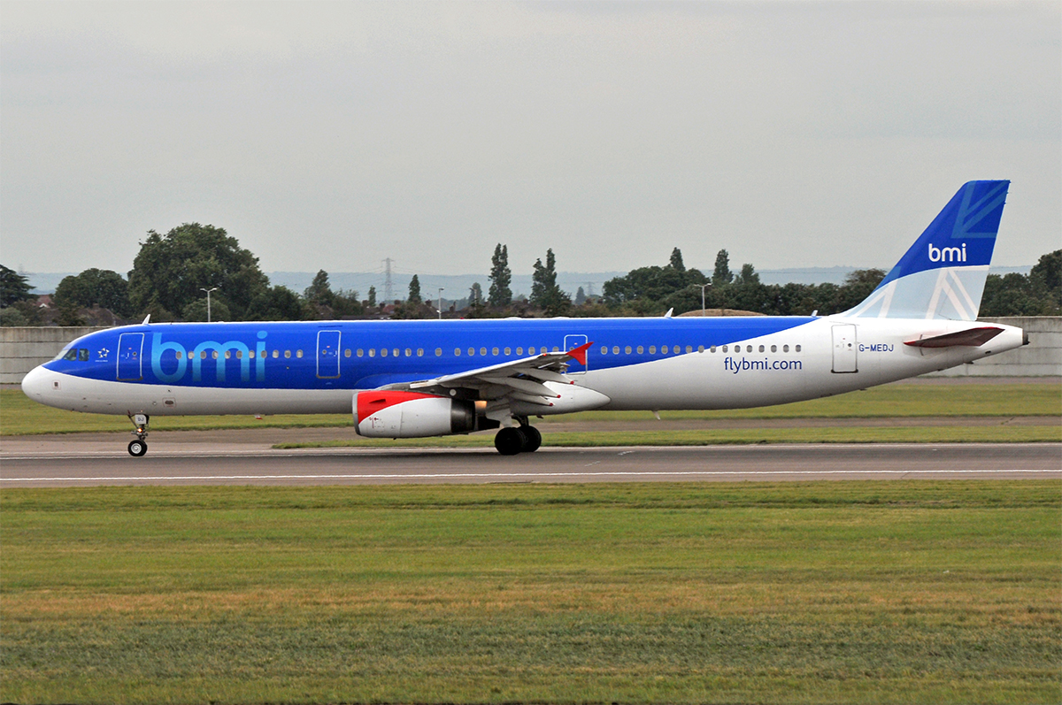 G-MEDJ (2190) 2004 Airbus A321-231