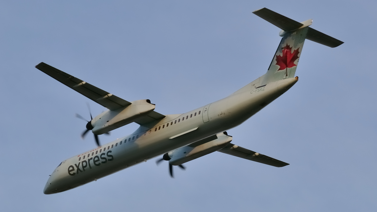 C-FSRZ (4176) 2007 Bombardier Dash 8-Q402
